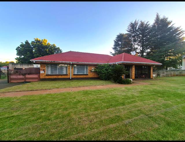 4 BEDROOM HOUSE FOR SALE IN DUNCANVILLE